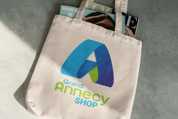 Detail totebag personnalise Grand Annecy Shop